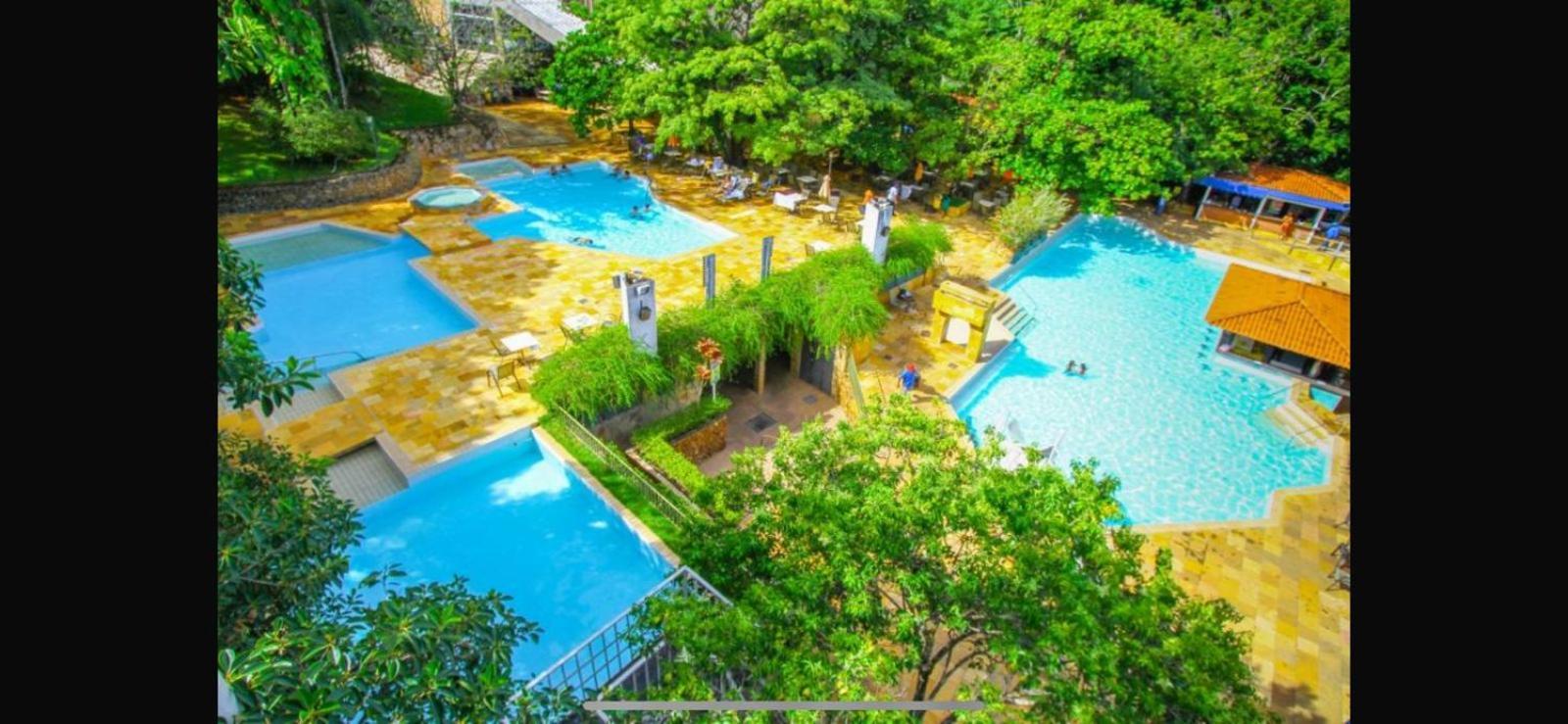 Vip Hotel Caldas Novas Buitenkant foto